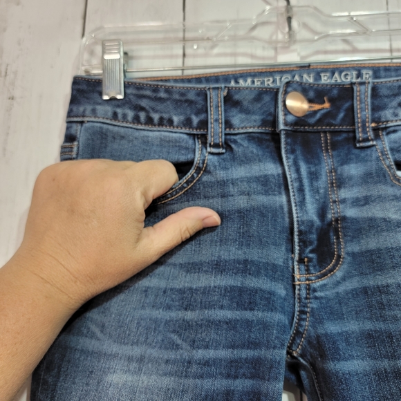 American Eagle Outfitter AEO Jeans Women's Size 2 Jegging Super Stretch. - Picture 3 of 9